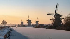 Berry-1-Winter Kinderdijk