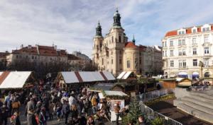 RuutD1-20200519 b kerstmarkt Praag panorama1